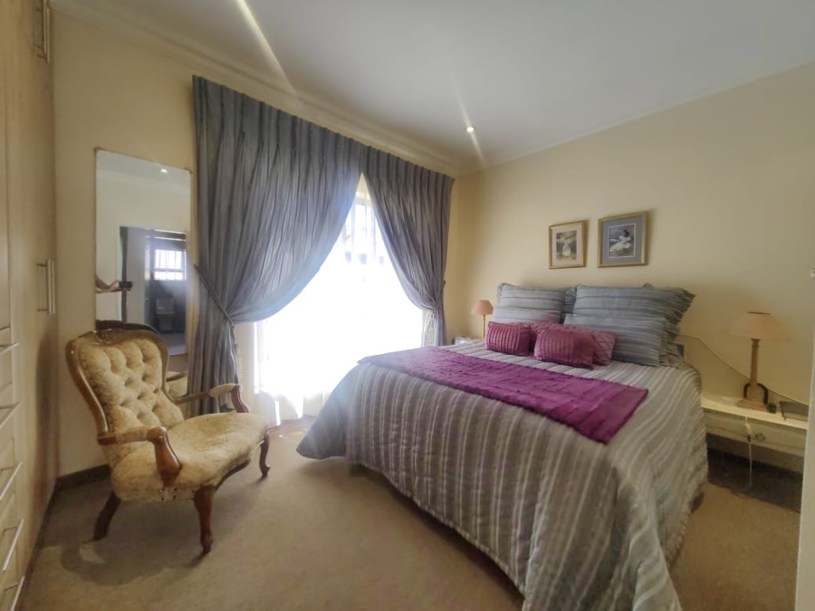 3 Bedroom Property for Sale in Grimbeeck Park North West